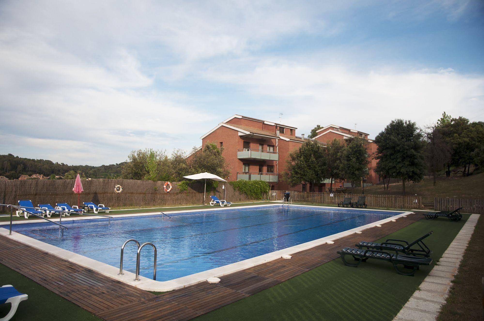 Aparthotel Del Golf Sant Cugat del Vallès Exterior foto